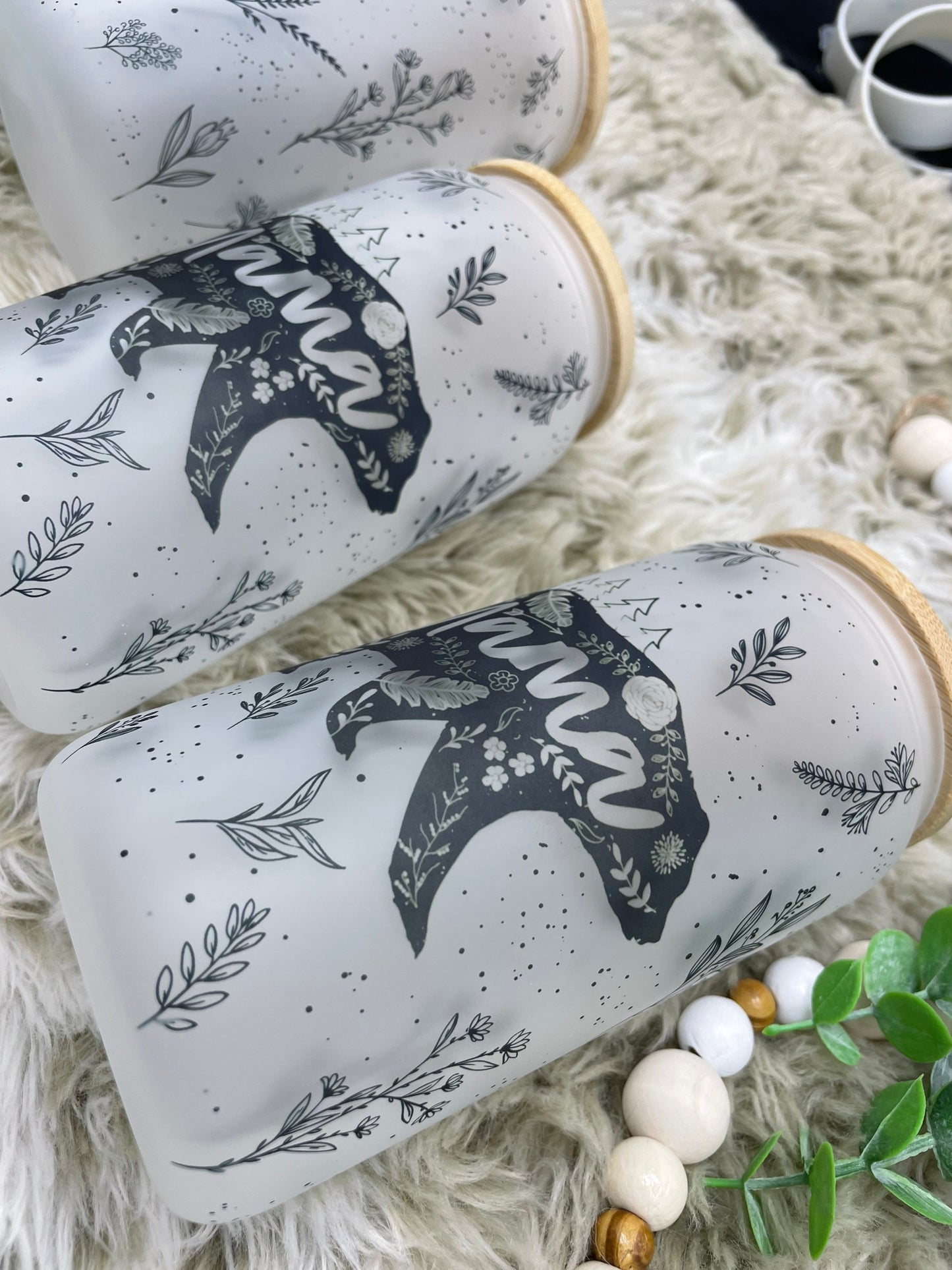 Floral Mama Bear Frosted Glass Can