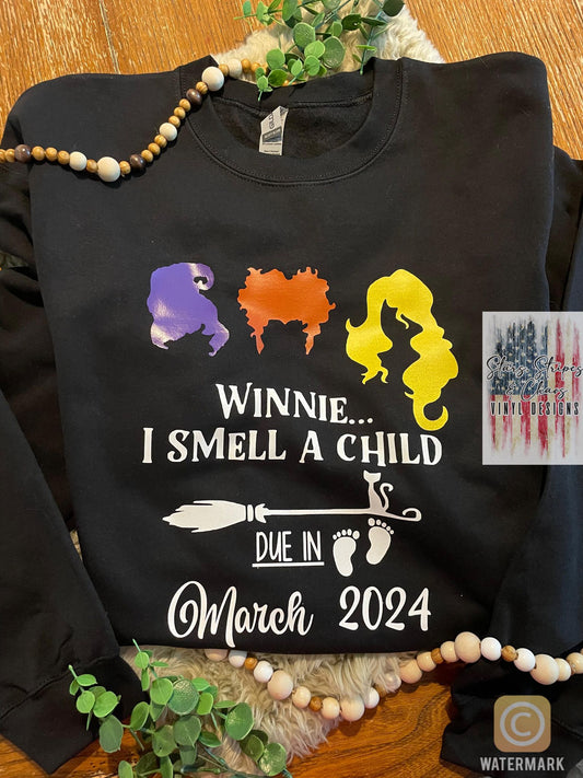 Winnie, I Smell A Child Pregnancy Announcement Shirt